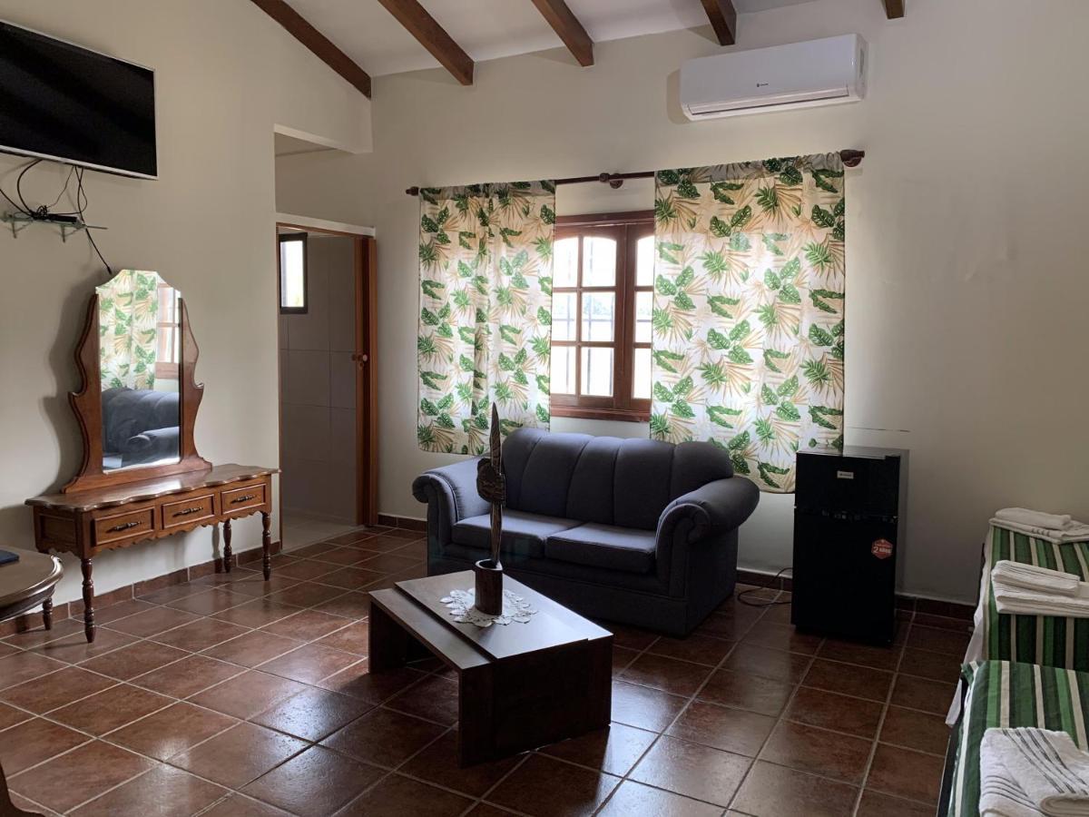 Lili'S Hostel Santa Cruz de la Sierra Kültér fotó