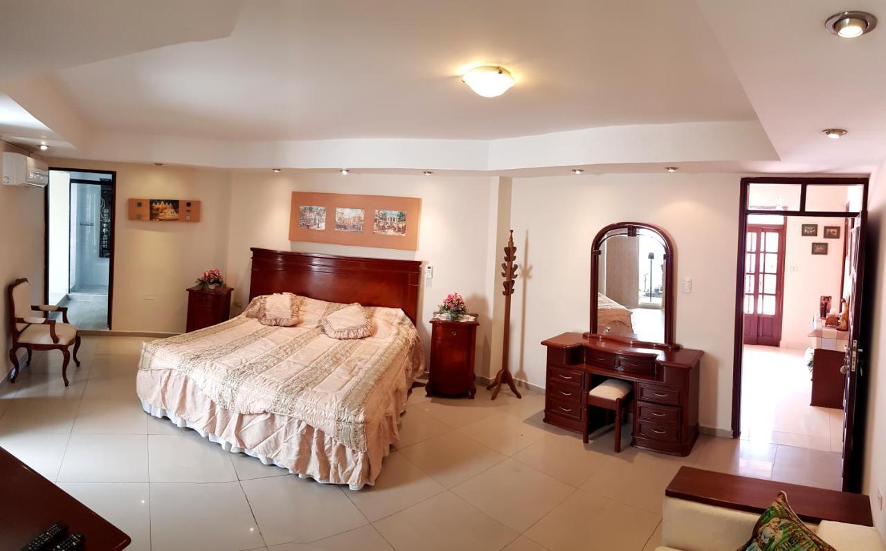 Lili'S Hostel Santa Cruz de la Sierra Kültér fotó