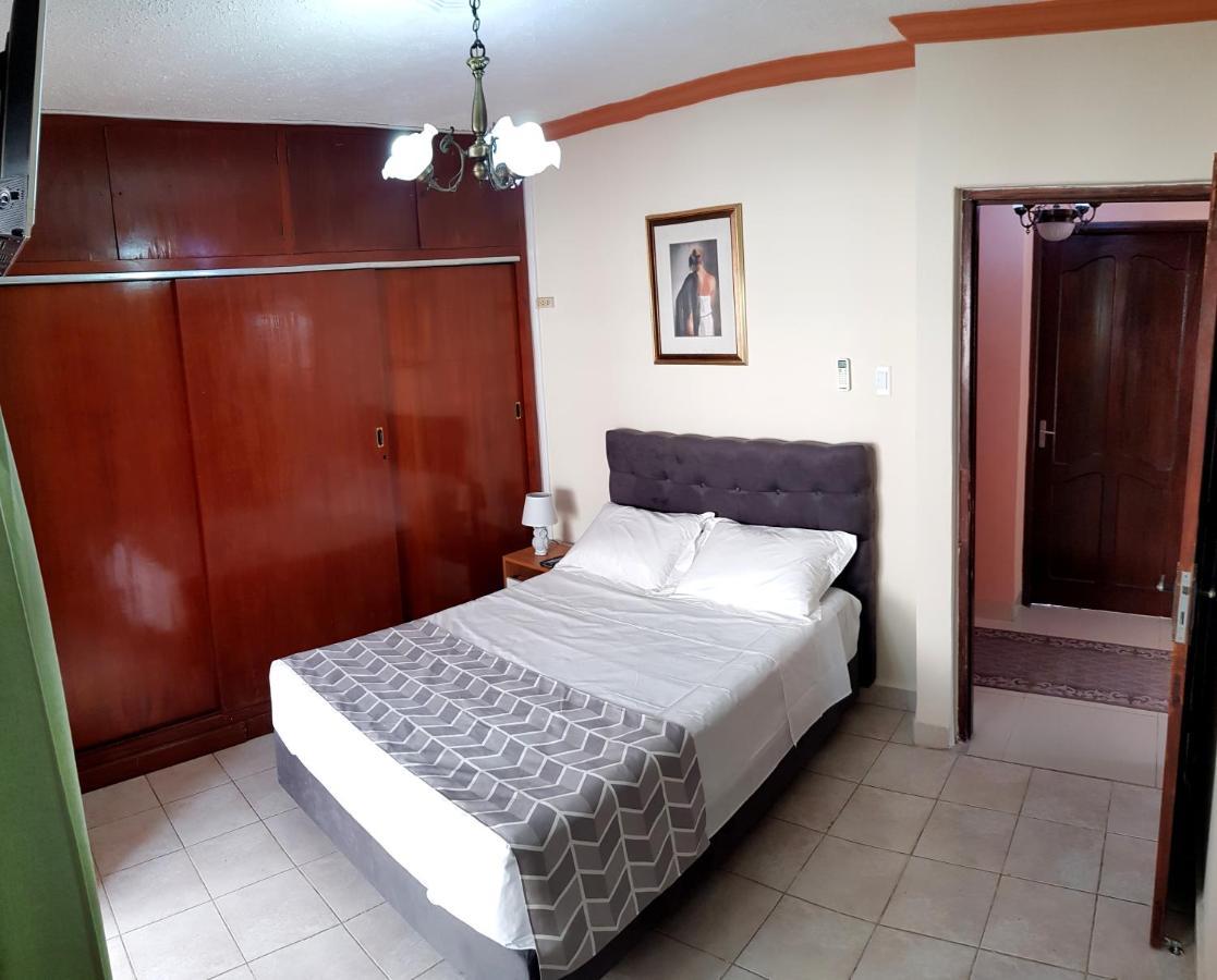 Lili'S Hostel Santa Cruz de la Sierra Kültér fotó