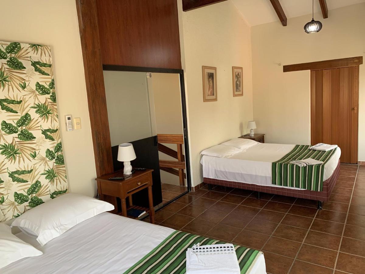 Lili'S Hostel Santa Cruz de la Sierra Kültér fotó