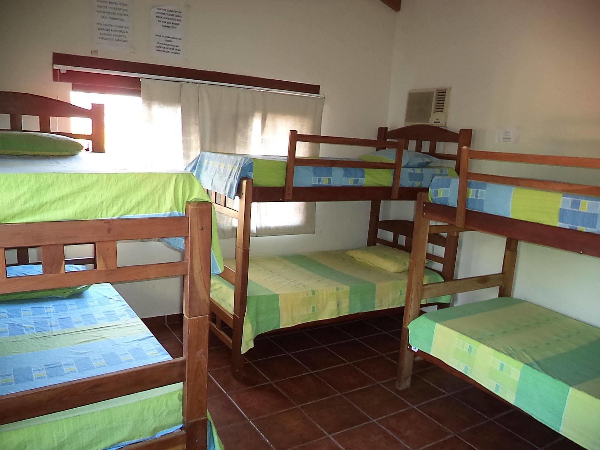 Lili'S Hostel Santa Cruz de la Sierra Kültér fotó